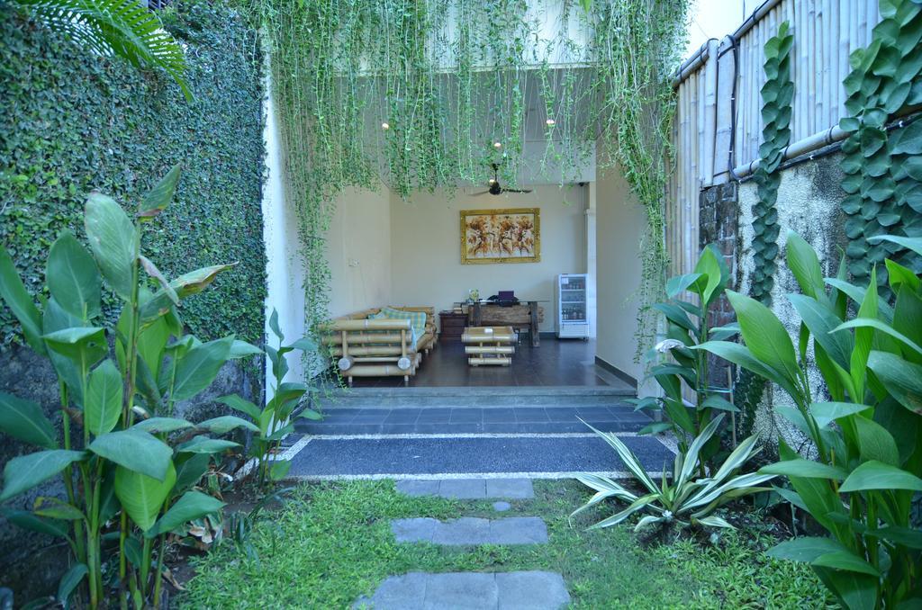 Ngetis Home Stay Sanur  Exterior photo