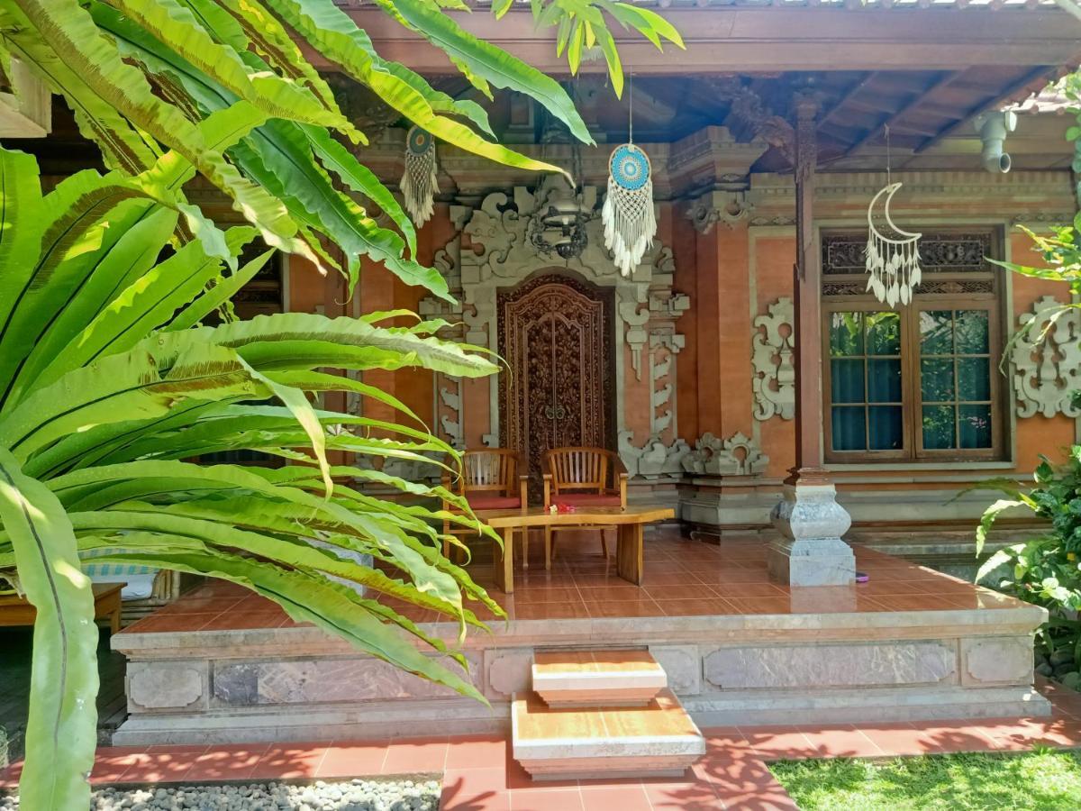 Ngetis Home Stay Sanur  Exterior photo